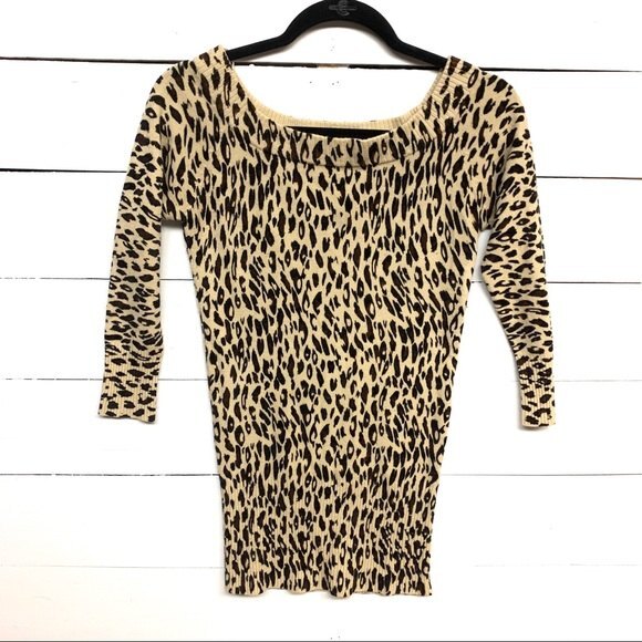 XXI sweater yellow cheetah print 3/4 sleeve sweater size small - Picture 1 of 4
